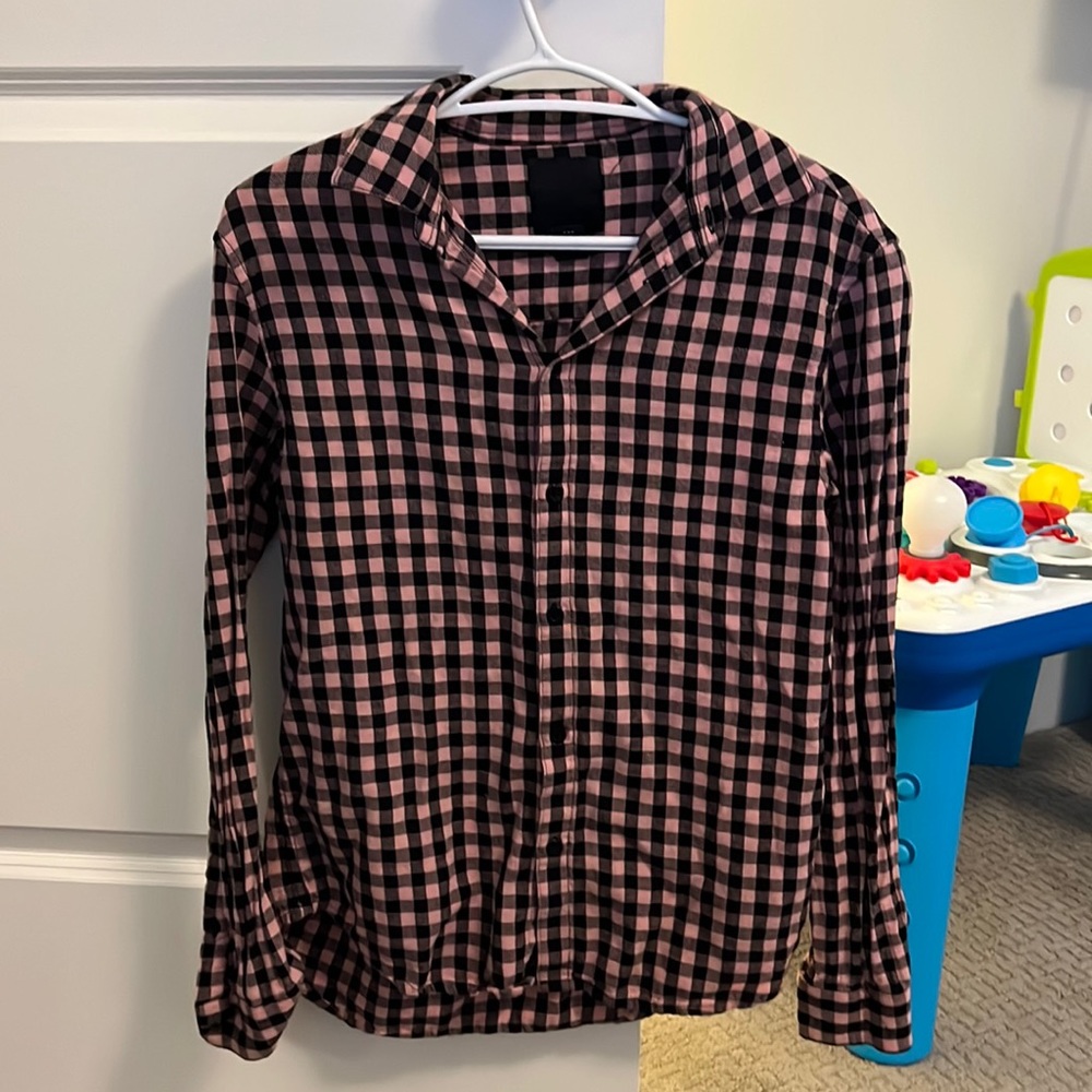 Men’s Pink & Black Button Up Flannel